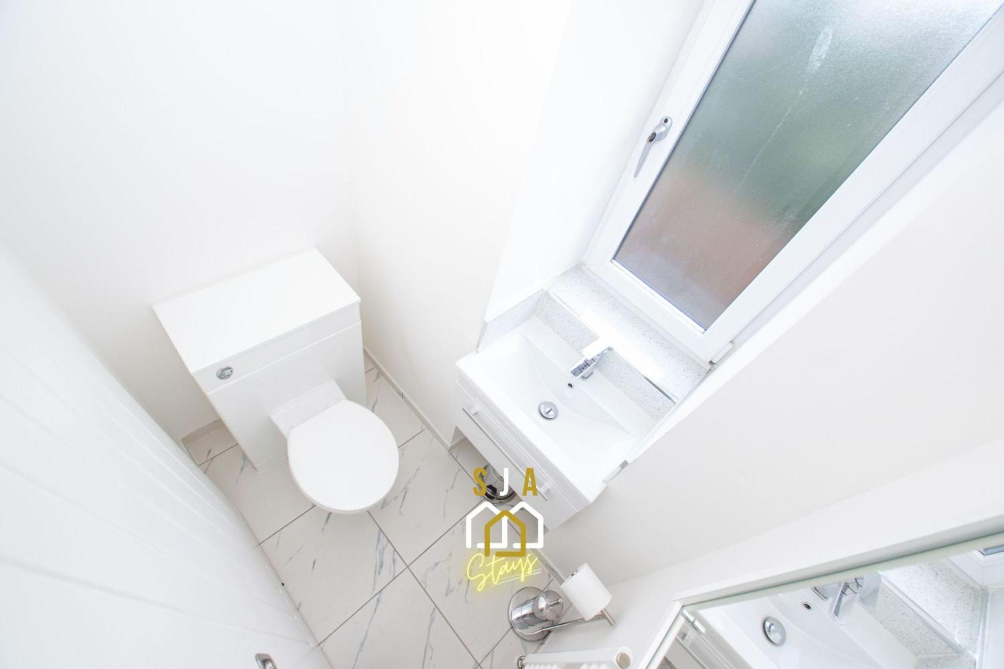 Affleck 2 - Sja - Modern 2 Bed * Aberdeen